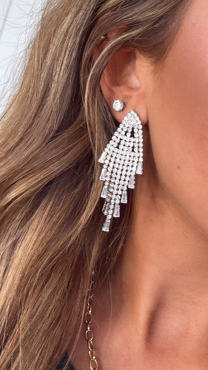 Glisten Babe Dangle Earring, Silver