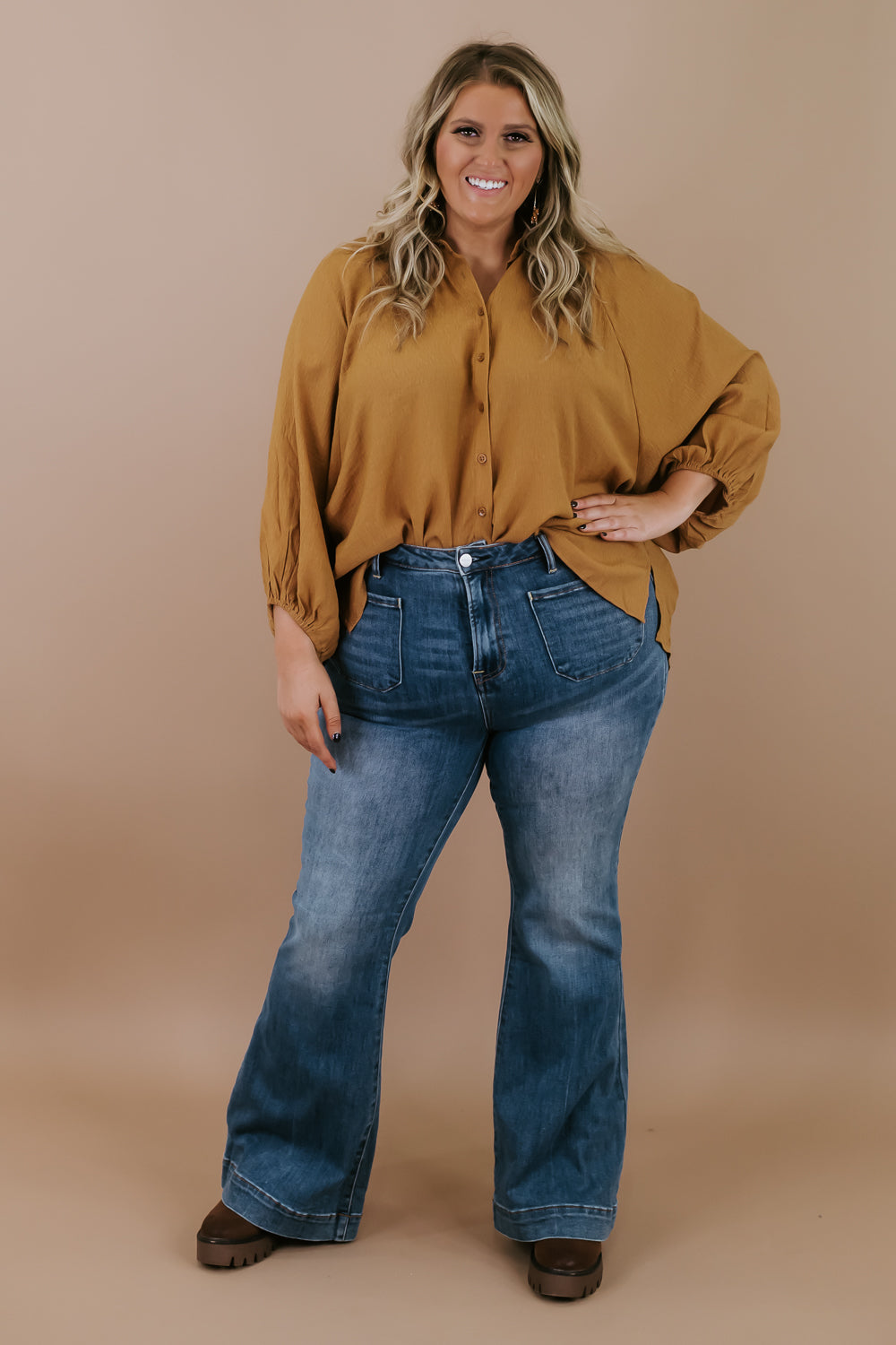 Beau Bell Bottom Trouser, Medium Wash RISEN